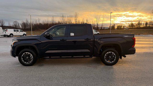 2026 Toyota Tundra SR5 CrewMax 5.5' Bed