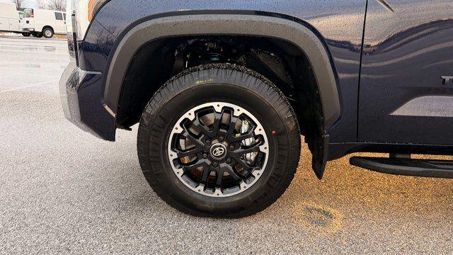 2026 Toyota Tundra SR5 CrewMax 5.5' Bed