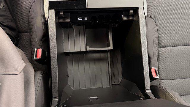 2026 Toyota Tundra SR5 CrewMax 5.5' Bed
