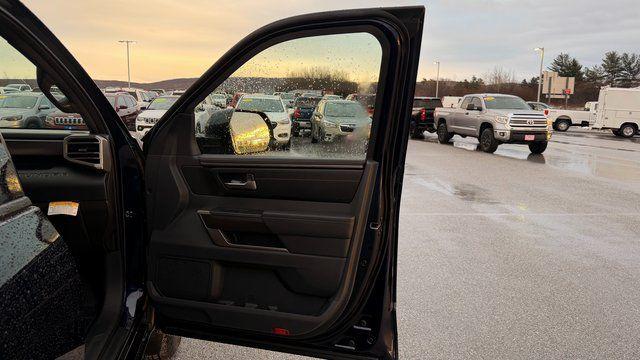 2026 Toyota Tundra SR5 CrewMax 5.5' Bed