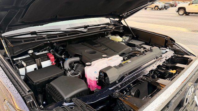 2026 Toyota Tundra SR5 CrewMax 5.5' Bed