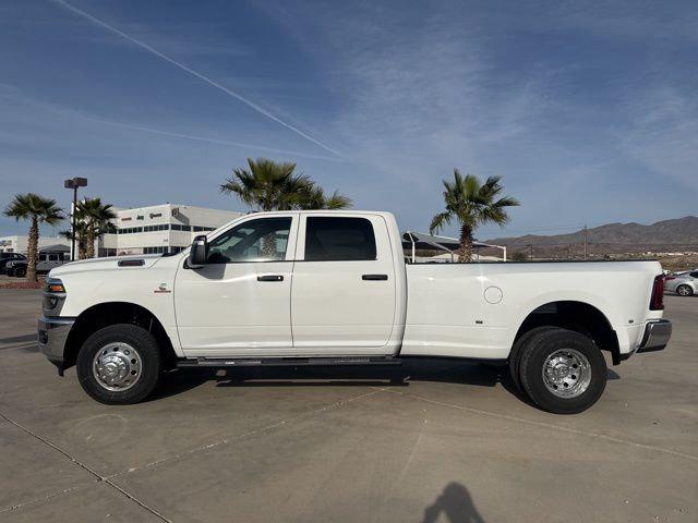 2026 RAM Ram 3500 RAM 3500 TRADESMAN CREW CAB 4X4 8 BOX
