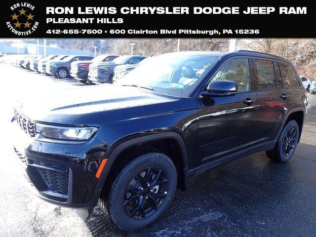 2026 Jeep Grand Cherokee GRAND CHEROKEE LAREDO ALTITUDE 4X4 2026 Jeep Grand Cherokee GRAND CHEROKEE LAREDO ALTITUDE 4X4