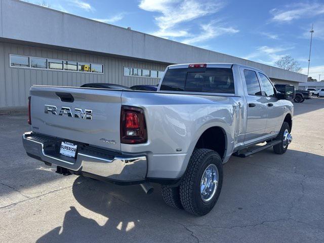 2026 RAM Ram 3500 RAM 3500 TRADESMAN CREW CAB 4X4 8 BOX