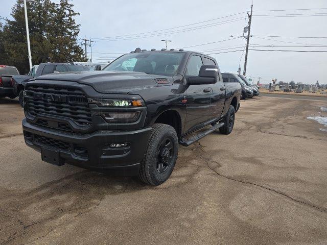 2026 RAM Ram 3500 RAM 3500 TRADESMAN CREW CAB 4X4 64 BOX
