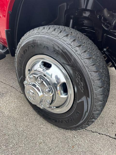 2026 Ram 3500 Tradesman Crew Cab 4x4 8' Box