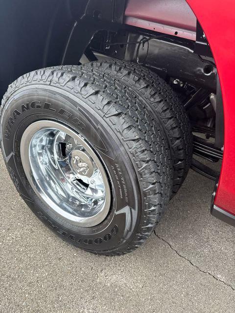 2026 Ram 3500 Tradesman Crew Cab 4x4 8' Box