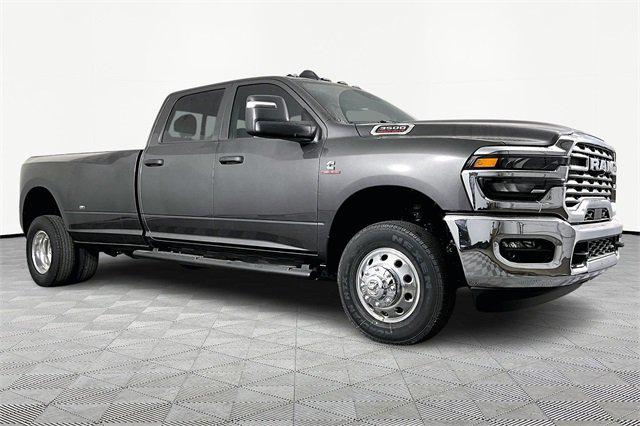 2026 RAM Ram 3500 RAM 3500 TRADESMAN CREW CAB 4X4 8 BOX 2026 RAM Ram 3500 RAM 3500 TRADESMAN CREW CAB 4X4 8 BOX