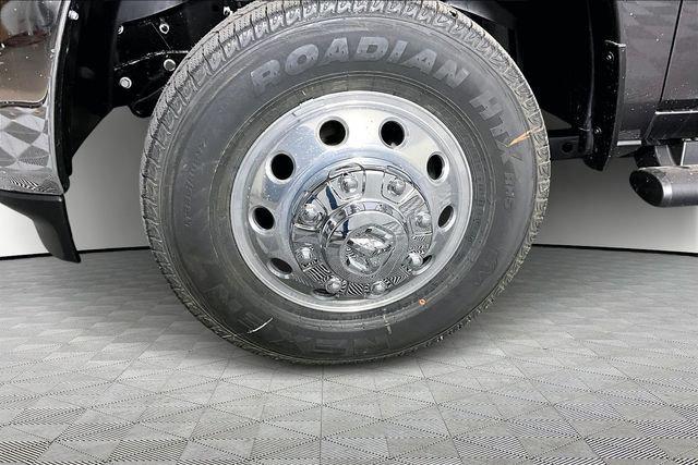 2026 Ram 3500 Tradesman Crew Cab 4x4 8' Box