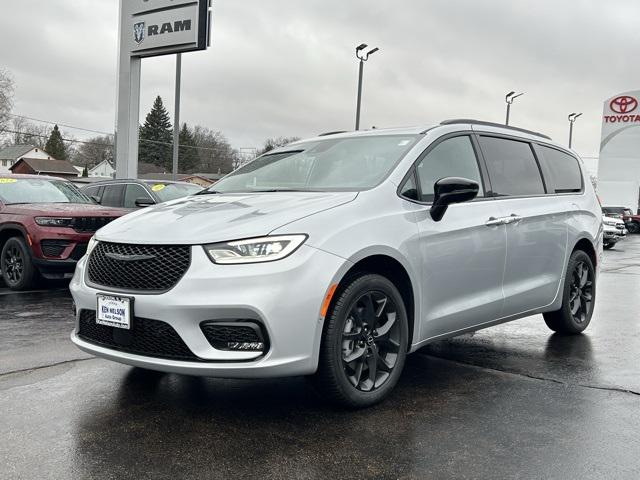 2026 Chrysler Pacifica PACIFICA LIMITED AWD