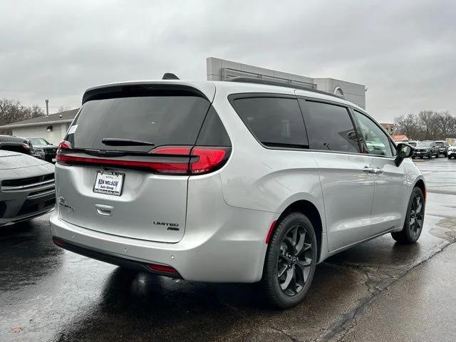 2026 Chrysler Pacifica Limited AWD