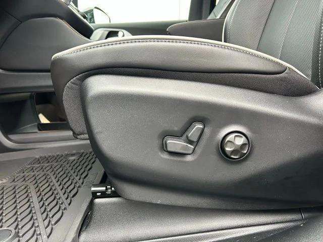 2026 Chrysler Pacifica Limited AWD