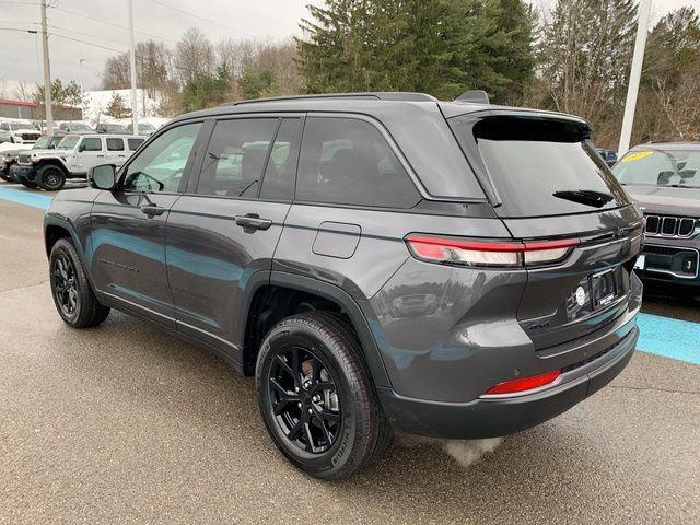 2026 Jeep Grand Cherokee GRAND CHEROKEE LAREDO ALTITUDE 4X4