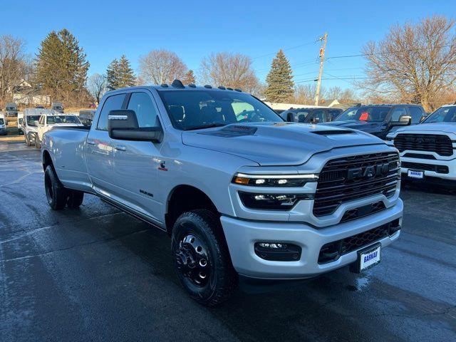 2026 RAM Ram 3500 RAM 3500 LARAMIE CREW CAB 4X4 8 BOX