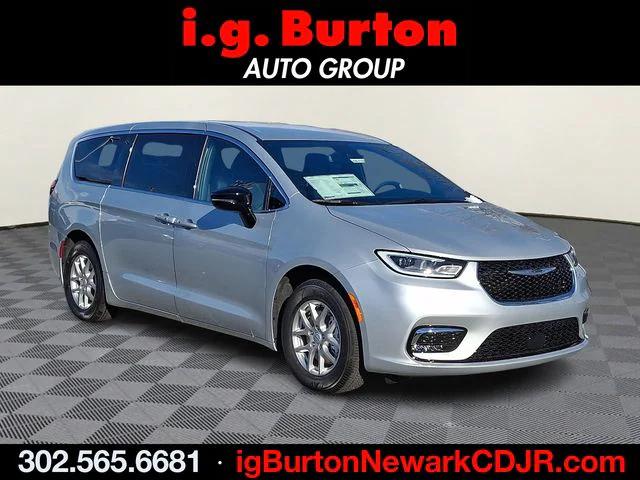 2026 Chrysler Pacifica PACIFICA SELECT 2026 Chrysler Pacifica PACIFICA SELECT