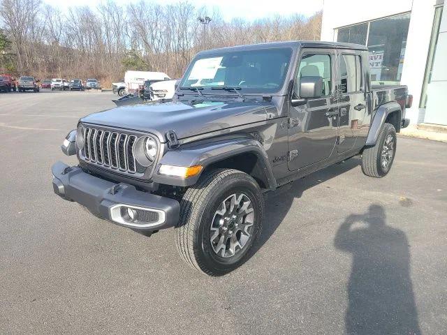 2026 Jeep Gladiator GLADIATOR SAHARA 4X4