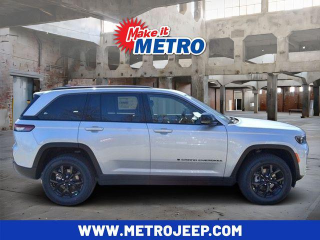 2026 Jeep Grand Cherokee GRAND CHEROKEE LAREDO ALTITUDE 4X4 2026 Jeep Grand Cherokee GRAND CHEROKEE LAREDO ALTITUDE 4X4