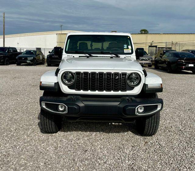 2026 Jeep Gladiator GLADIATOR SAHARA 4X4