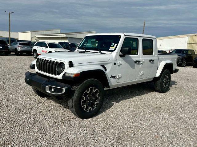 2026 Jeep Gladiator GLADIATOR SAHARA 4X4