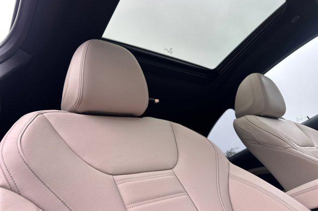 2024 BMW M240 i xDrive