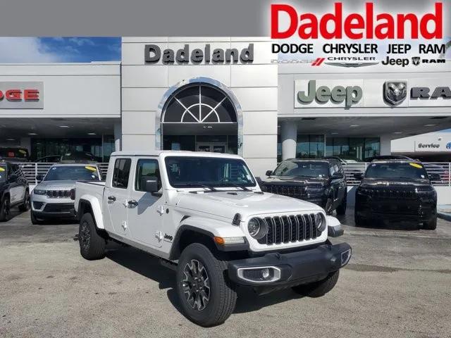 2026 Jeep Gladiator GLADIATOR SAHARA 4X4