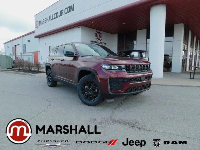 2026 Jeep Grand Cherokee Altitude 4x4 for sale in Crittenden, KY