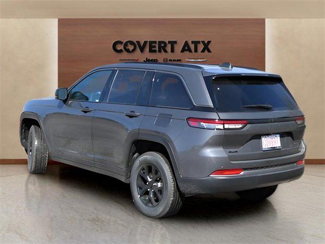 2026 Jeep Grand Cherokee GRAND CHEROKEE LAREDO ALTITUDE 4X4