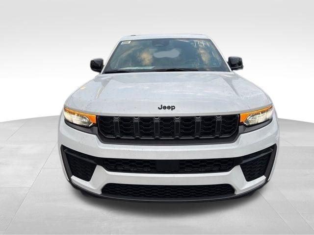 2026 Jeep Grand Cherokee GRAND CHEROKEE ALTITUDE 4X4