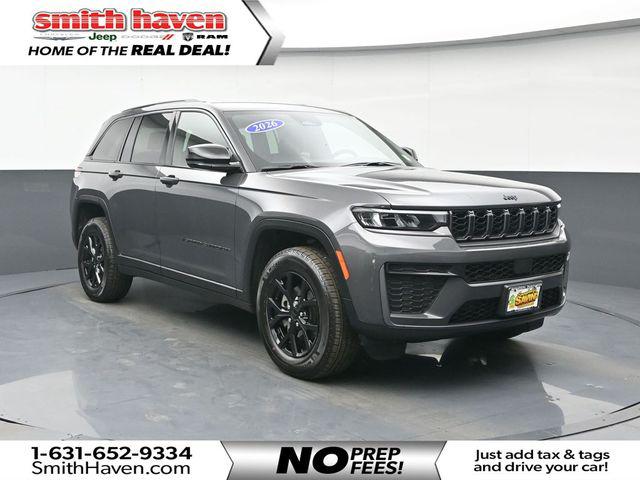 2026 Jeep Grand Cherokee GRAND CHEROKEE LAREDO ALTITUDE 4X4