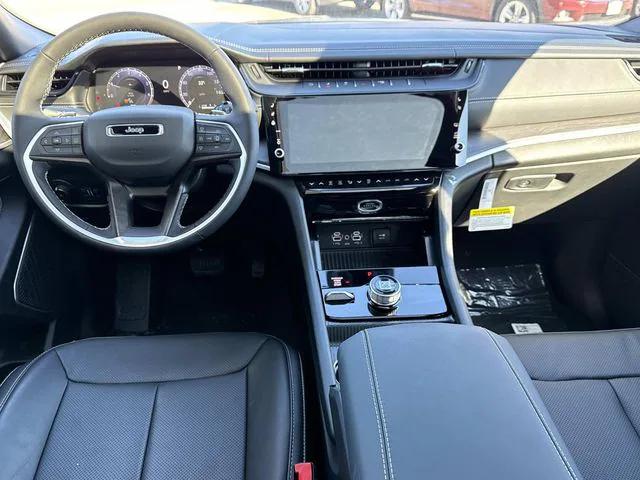 2026 Jeep Grand Cherokee GRAND CHEROKEE LIMITED RESERVE 4X4