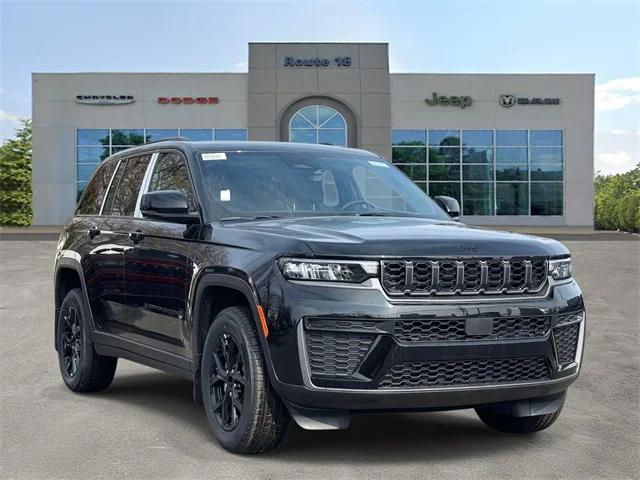 2026 Jeep Grand Cherokee GRAND CHEROKEE ALTITUDE 4X4
