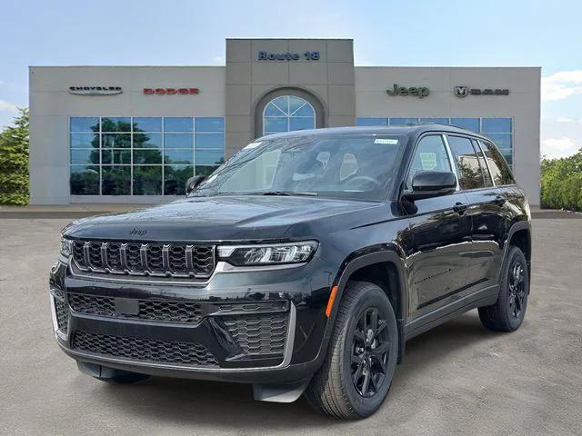 2026 Jeep Grand Cherokee GRAND CHEROKEE LAREDO ALTITUDE 4X4