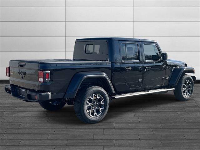 2026 Jeep Gladiator GLADIATOR SAHARA 4X4