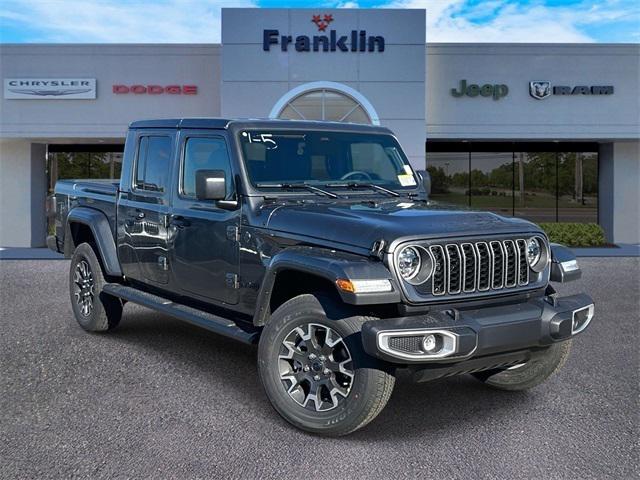 2026 Jeep Gladiator GLADIATOR SAHARA 4X4