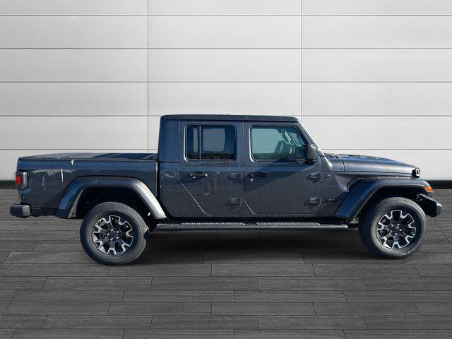 2026 Jeep Gladiator GLADIATOR SAHARA 4X4