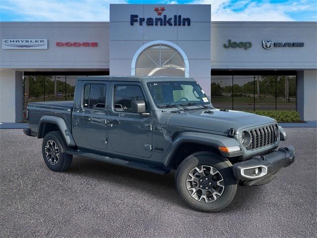 2026 Jeep Gladiator GLADIATOR SAHARA 4X4