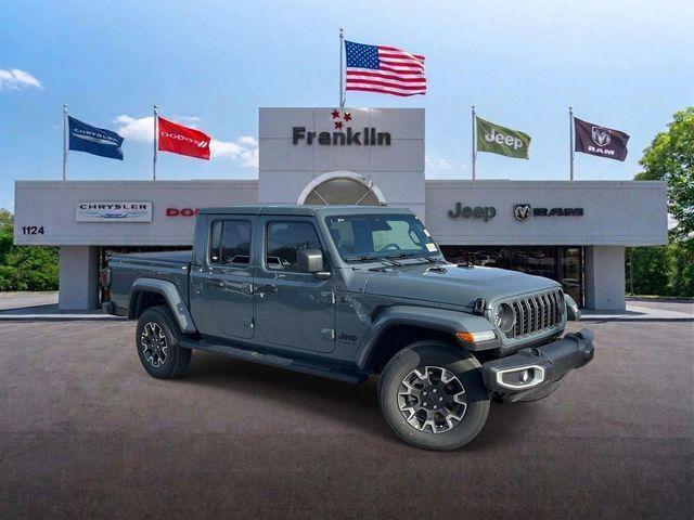2026 Jeep Gladiator GLADIATOR SAHARA 4X4