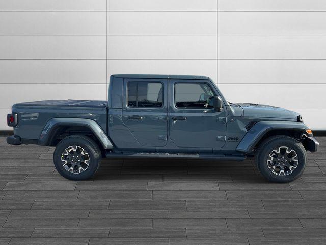 2026 Jeep Gladiator GLADIATOR SAHARA 4X4