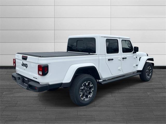 2026 Jeep Gladiator GLADIATOR SAHARA 4X4