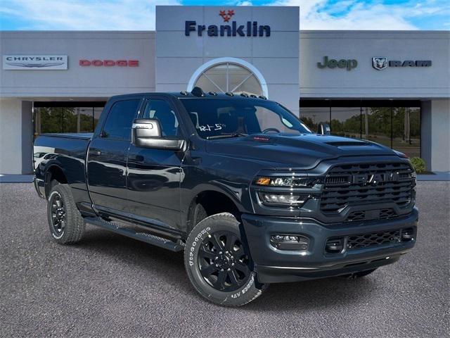 2026 RAM Ram 2500 RAM 2500 BLACK EXPRESS CREW CAB 4X4 64 BOX