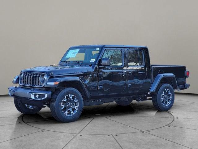 2026 Jeep Gladiator GLADIATOR SAHARA 4X4