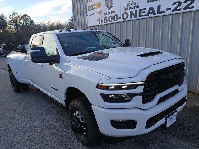 2026 RAM Ram 3500 RAM 3500 LARAMIE CREW CAB 4X4 8 BOX