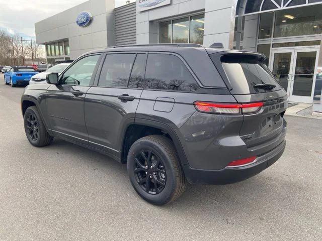 2026 Jeep Grand Cherokee Altitude 4x4