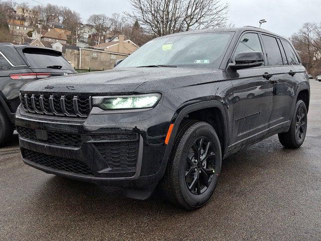 2026 Jeep Grand Cherokee GRAND CHEROKEE LAREDO ALTITUDE 4X4