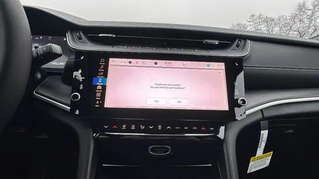 2026 Jeep Grand Cherokee Altitude 4x4