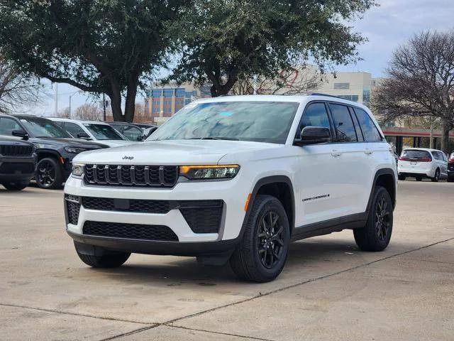 2026 Jeep Grand Cherokee Altitude 4x4