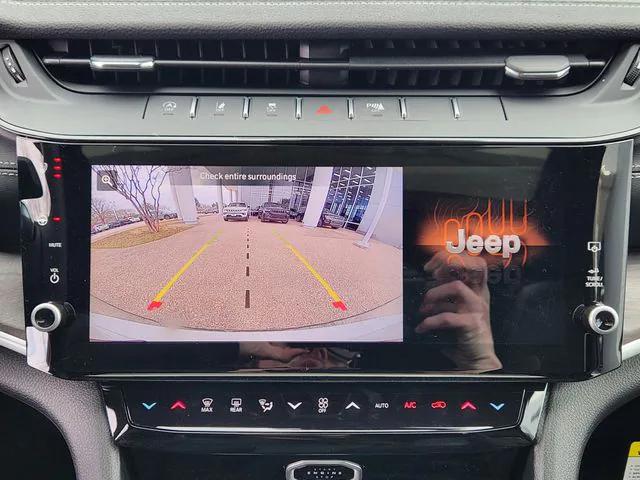 2026 Jeep Grand Cherokee Altitude 4x4