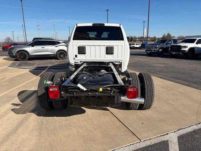 2026 RAM Ram 3500 Chassis Cab RAM 3500 TRADESMAN CREW CAB CHASSIS 4X4 60 CA