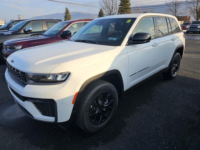 2026 Jeep Grand Cherokee GRAND CHEROKEE ALTITUDE 4X4