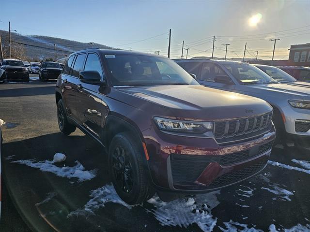 2026 Jeep Grand Cherokee GRAND CHEROKEE ALTITUDE 4X4